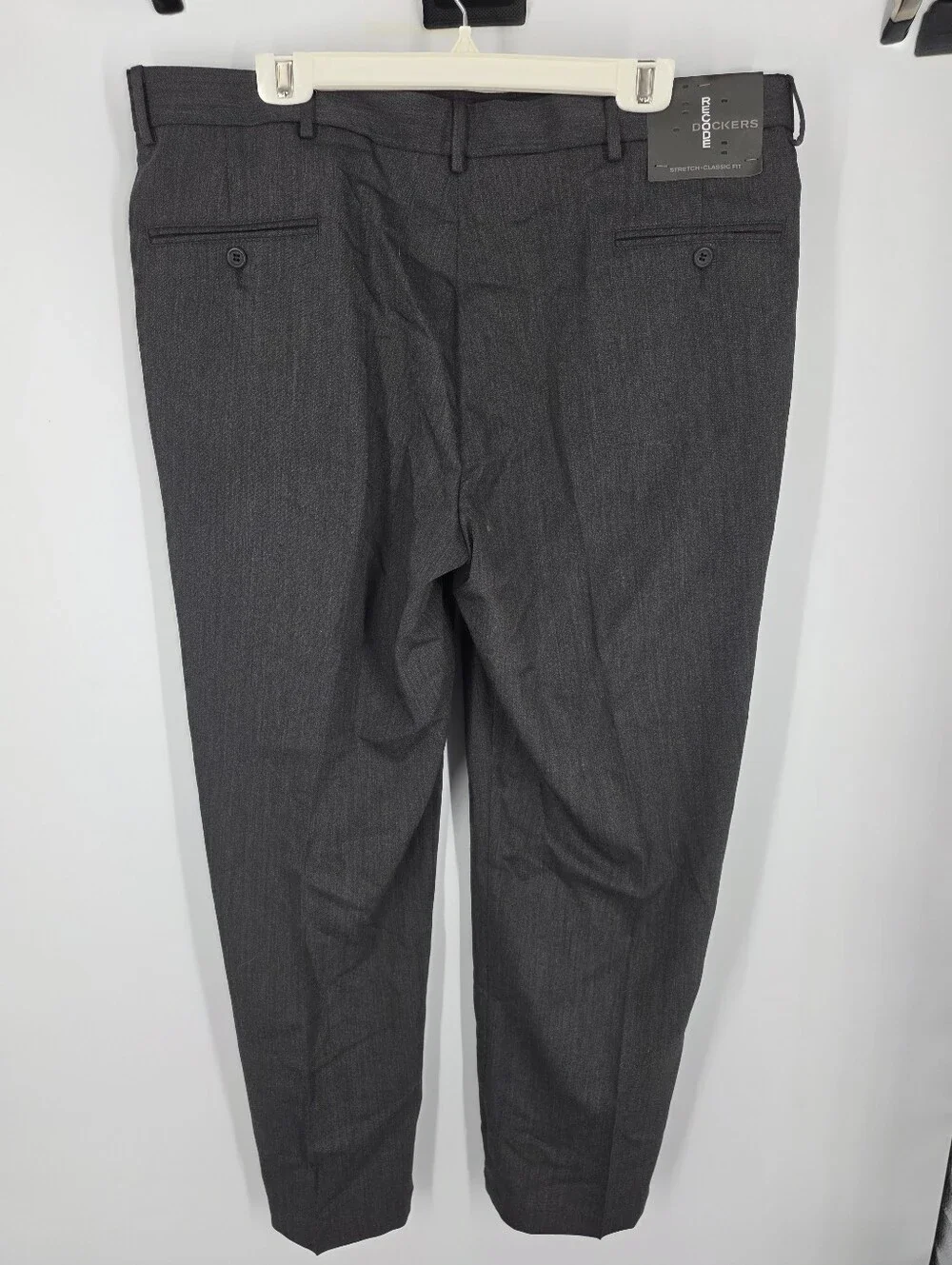 Dockers Recode Dress Pants Mens 40x30 Charcoal Grey Wool Blend Pleated Stretch